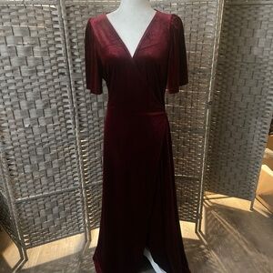 Women's Velvet Burgundy wrap maxi dress (L)